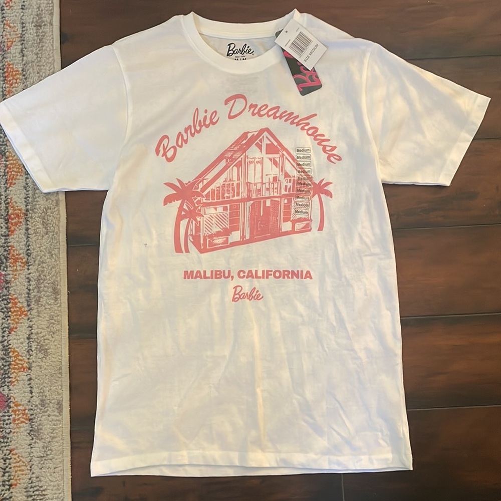 Malibu Barbie Dreamhouse T Shirt Medium New NWT Retro ~ Cotton